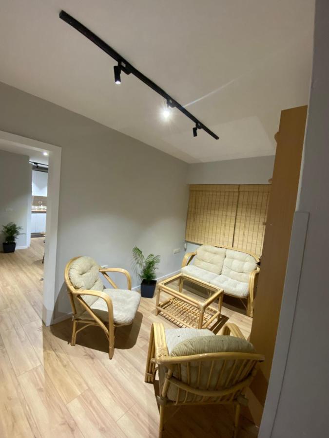 Lucas Downtown Appartement Tirana Buitenkant foto